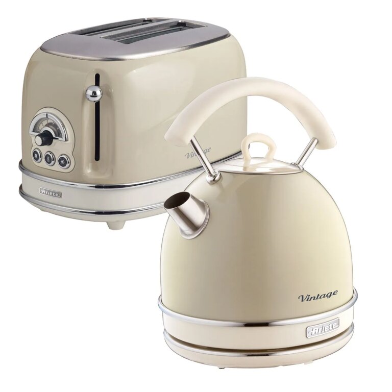 Ariete ARPK10 Vintage 2-Slice Toaster and 1.7L Dome Kettle - Cream, Cream