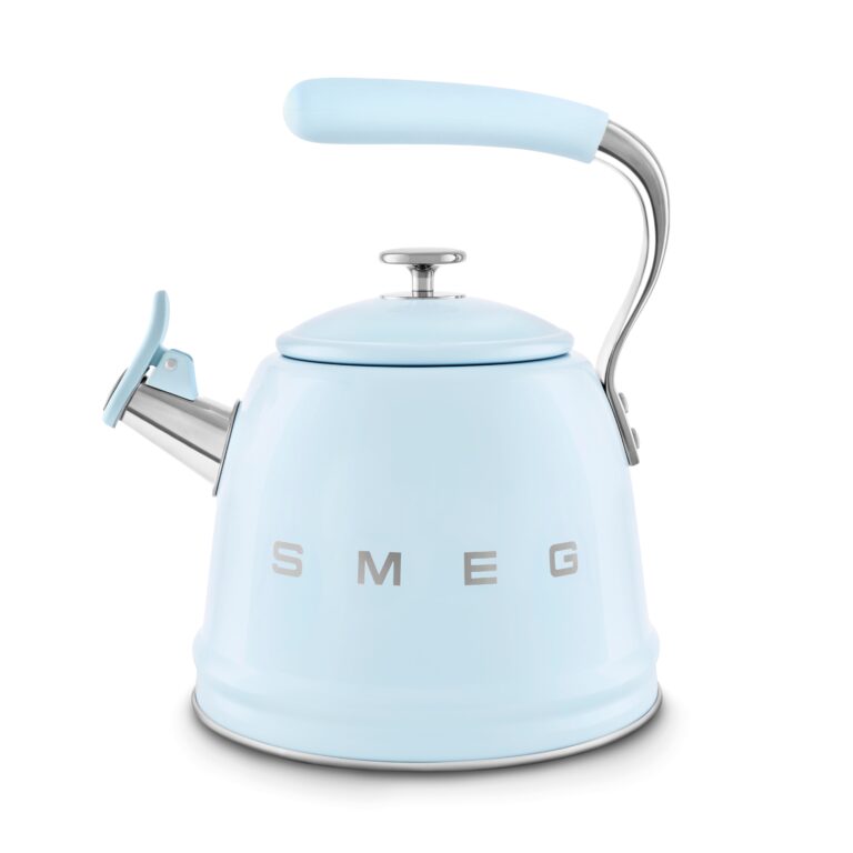 Smeg WKF01PB 50's Retro Style Whistling Kettle - Blue