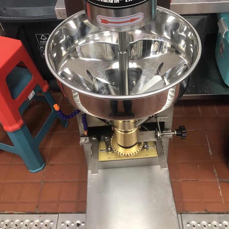 2025 New Small Commercial Electromechanical Rice-Meat Dumpling Maker Fish And Beef Ball Machine for Food Production