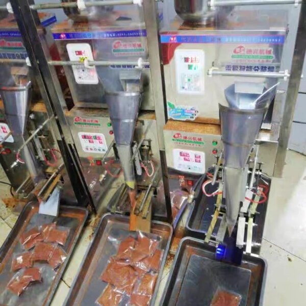 2-50G 100G Automatic Quantitative Three-side Sealing Machine Bag Packaging Machine Grain Flour Weighing Filling sealing machine
