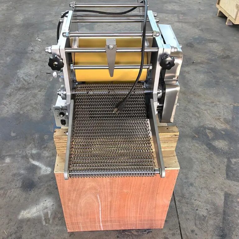 110V/220V Commercial Grain Product Automatic Roti Bread Flour Industrial Corn Tortilla Making Machine